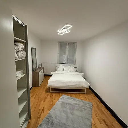 The Alps 1 Apartmán *